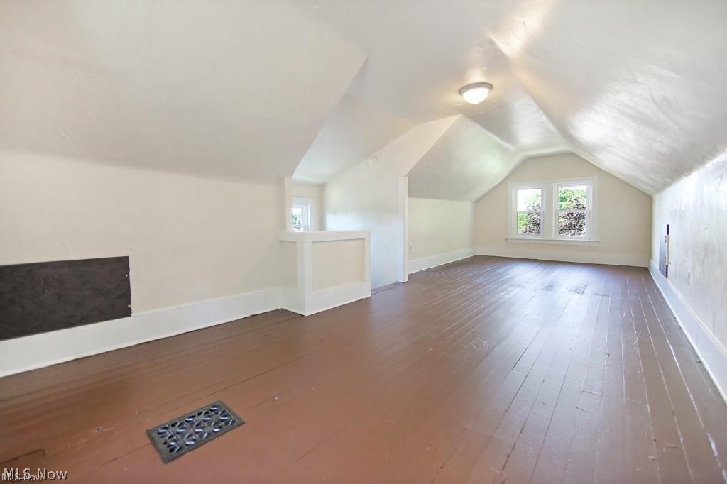 Kenmore - Residential Lease