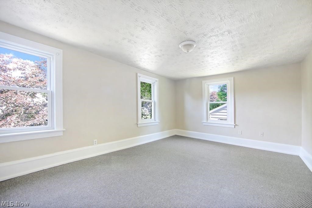 Kenmore - Residential Lease