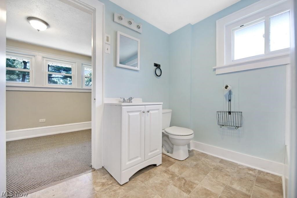 Kenmore - Residential Lease