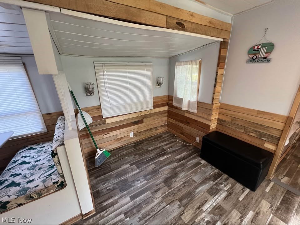 Lake Village Campground - Residential