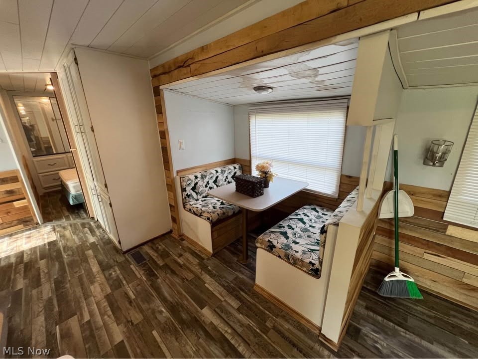 Lake Village Campground - Residential