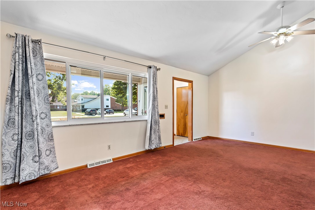 Country Club Condo - Residential