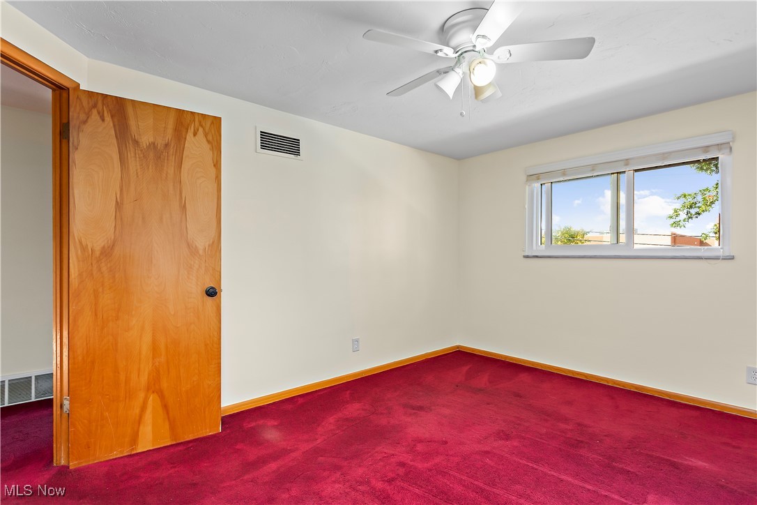 Country Club Condo - Residential