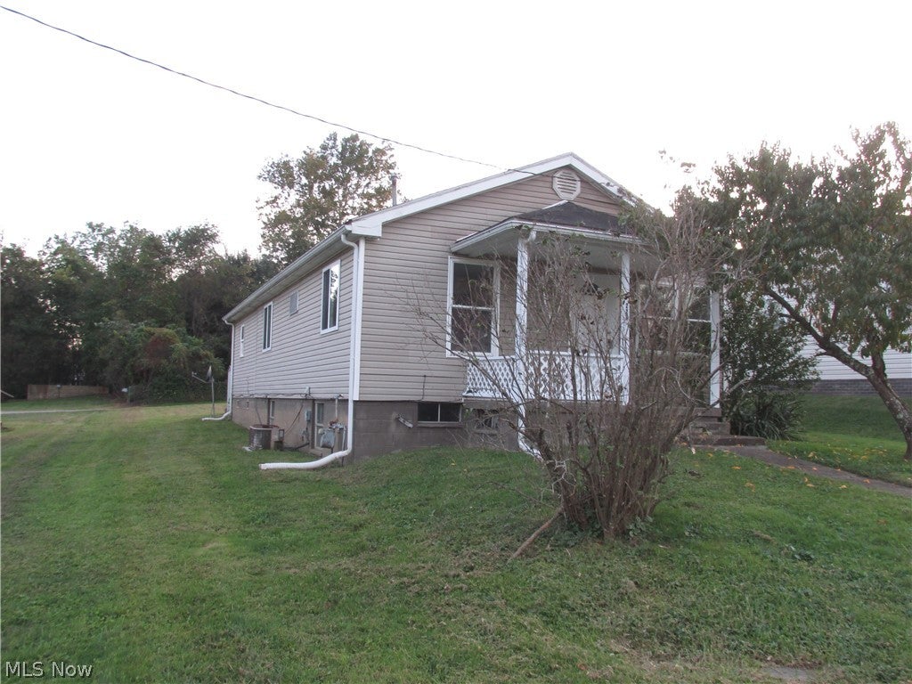 220 Grant St.