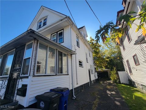 Tiny photo for 12410 Ingomar Avenue, Cleveland, OH 44108 (MLS # 5179908)