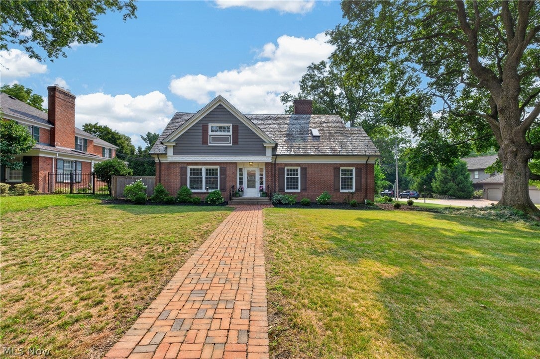 589 Ridgecrest Road