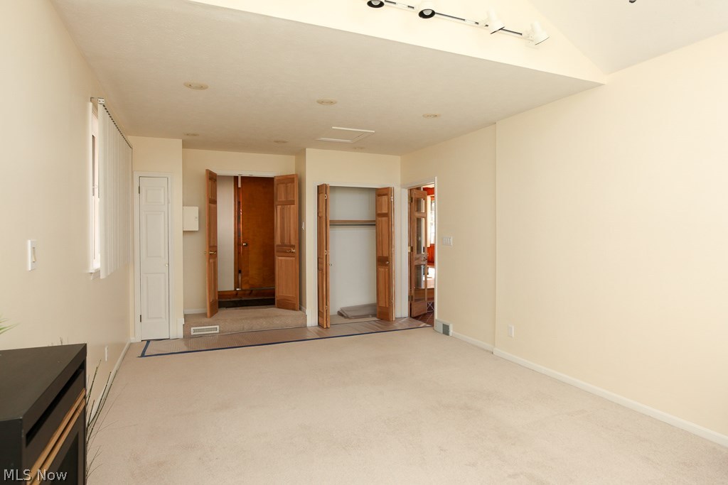 Mahoning-Trumbull Heights 01 - Residential