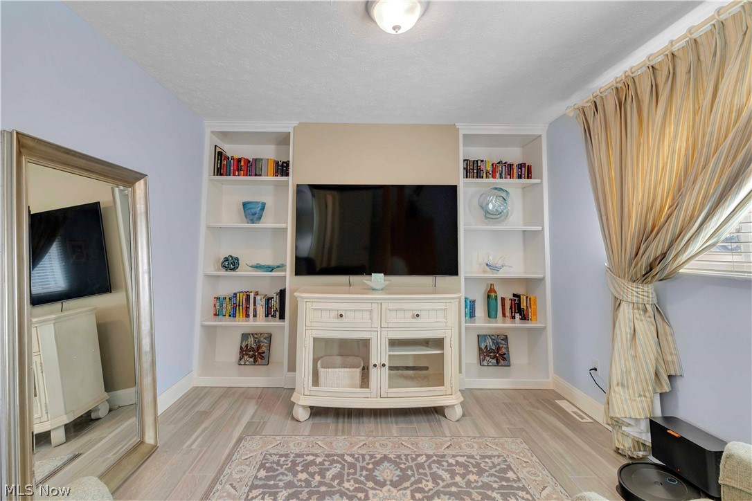 St James Woods Sub 1 - Residential