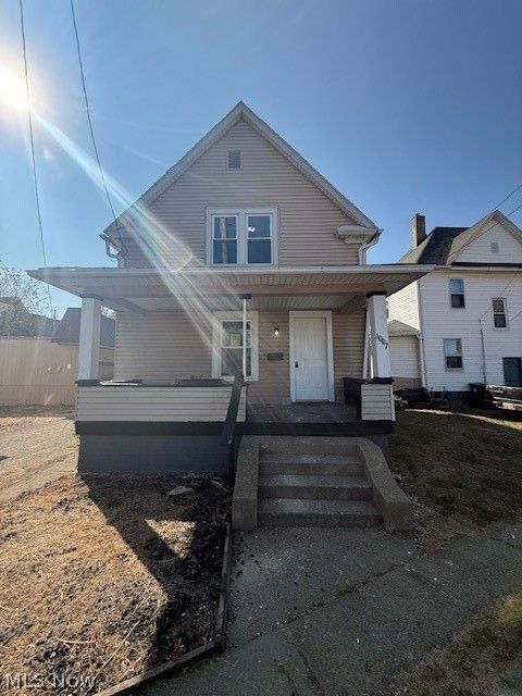 Homes For Sale - 1007 Dewalt Avenue<br/> Stark County, Canton, OH 44703