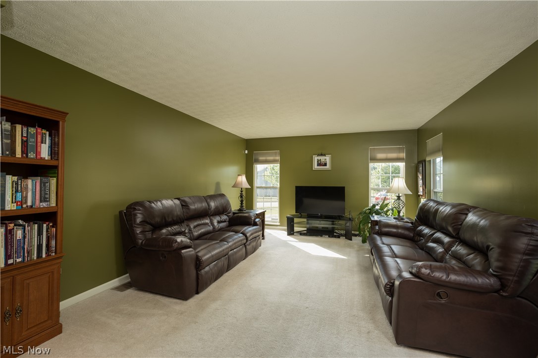 Kings Ridge - Residential