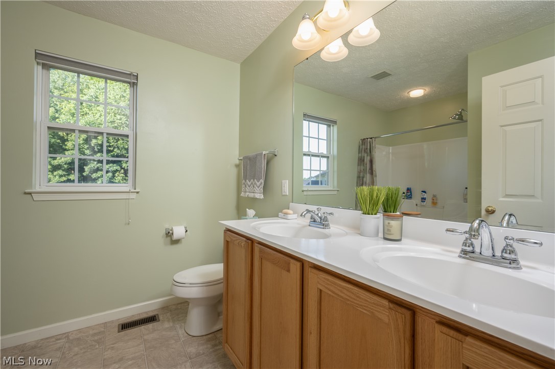 Kings Ridge - Residential