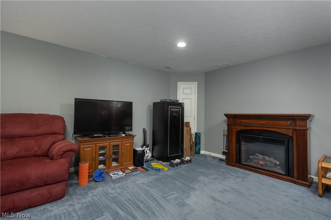 Kings Ridge - Residential