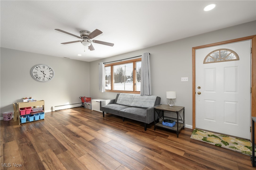 12586 Woodside Drive