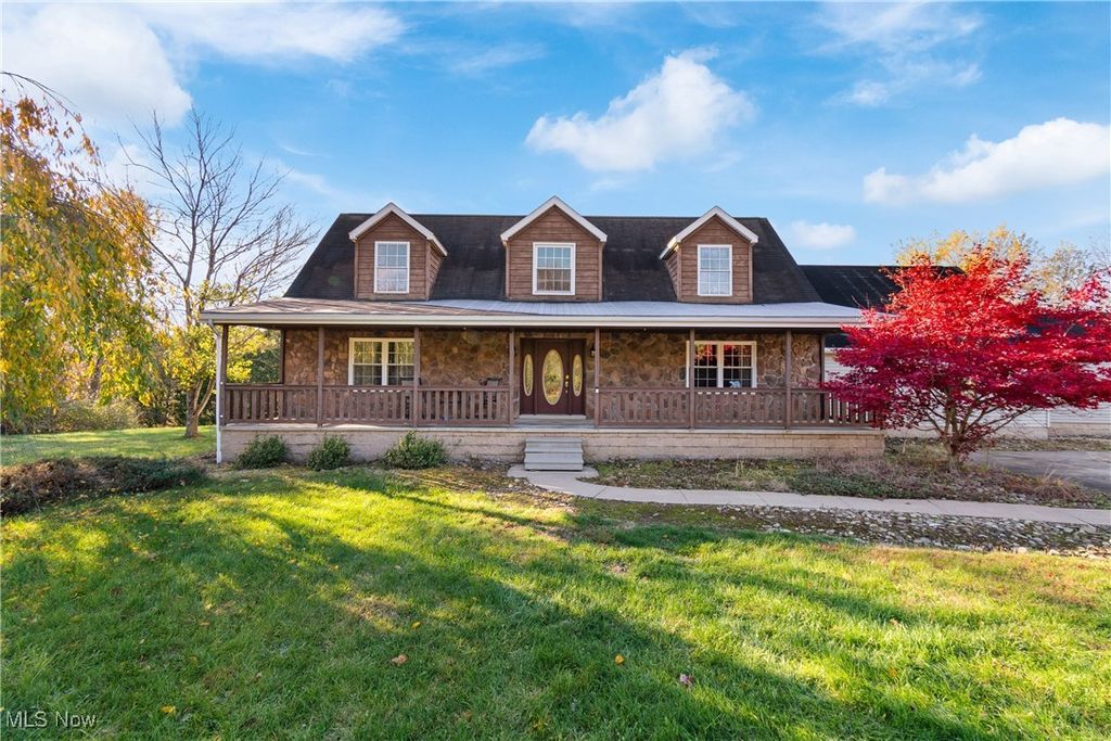 Photo of 9720 Konrad Kohl Road NW, Bolivar, OH 44612 (MLS # 5170458)