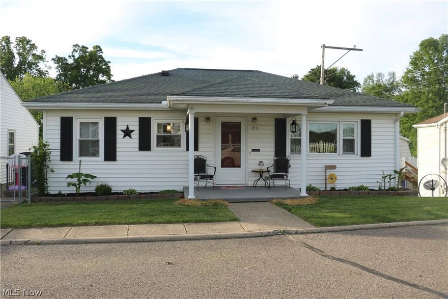 New kitchen, new 200 amp service all new wiring, new roof, bath is updated, new windows, finished basement.