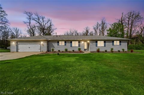 Tiny photo for 16912 Albion Road, Strongsville, OH 44136 (MLS # 5203985)