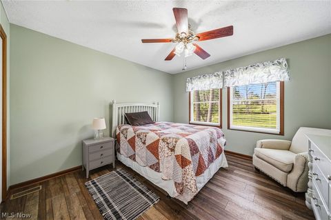 Tiny photo for 16912 Albion Road, Strongsville, OH 44136 (MLS # 5203985)