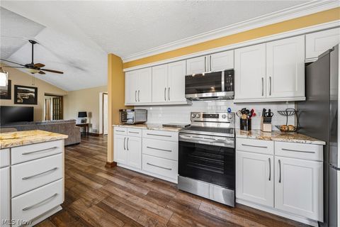 Tiny photo for 16912 Albion Road, Strongsville, OH 44136 (MLS # 5203985)