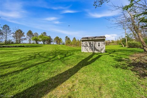 Tiny photo for 16912 Albion Road, Strongsville, OH 44136 (MLS # 5203985)