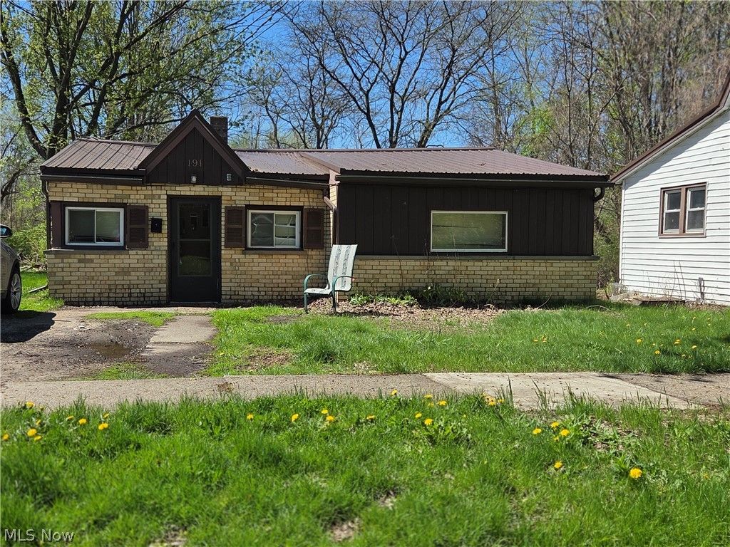 Photo of 191 Mathews Street, Painesville, OH 44077 (MLS # 5202362)