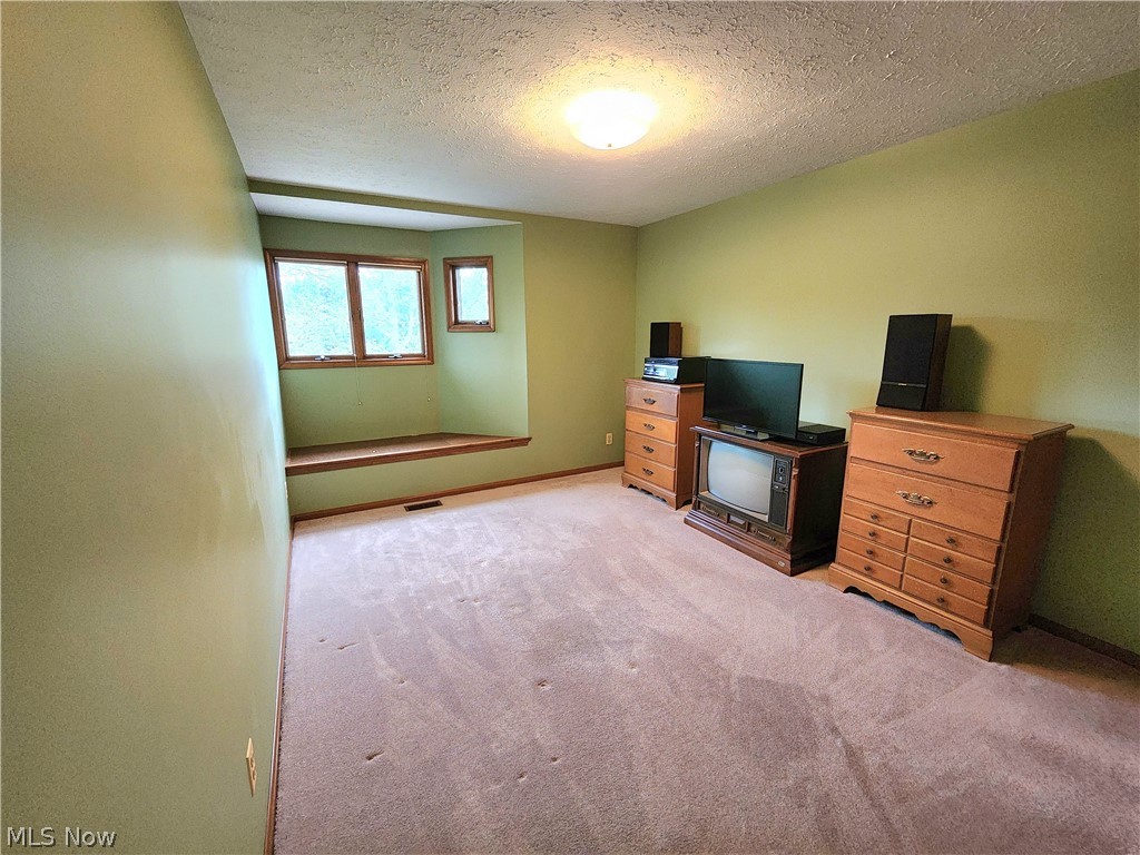 Meadow Estates 01 - Residential