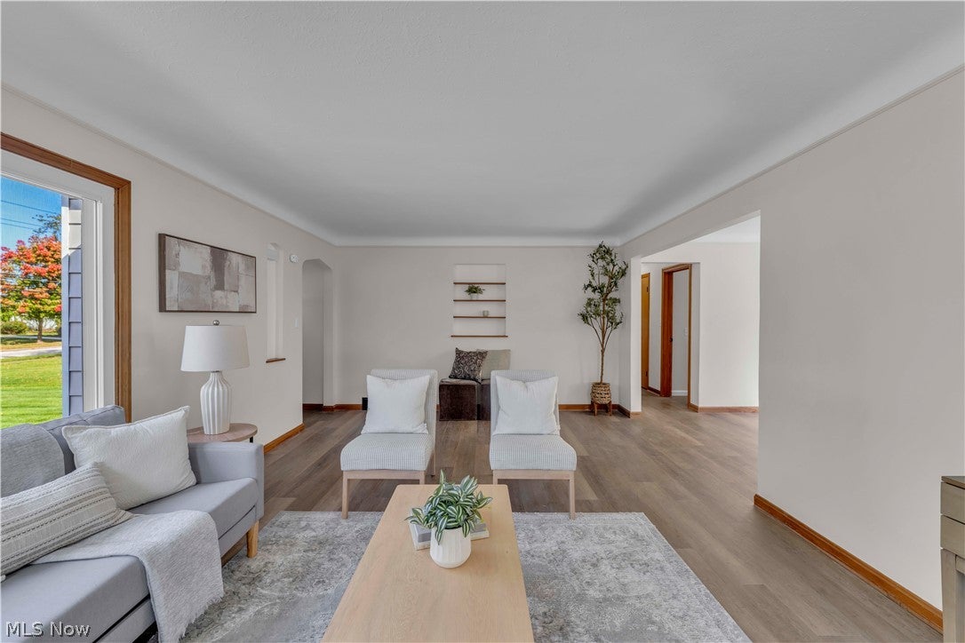 10711 Meadowbrook Drive