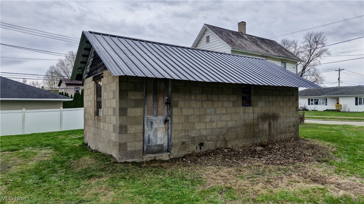 313 E Canal Street, Newcomerstown, Ohio image 26