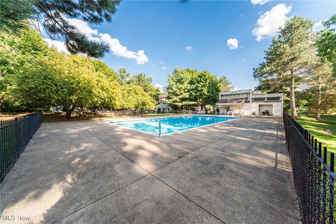 Bay Lndg Condo - Residential