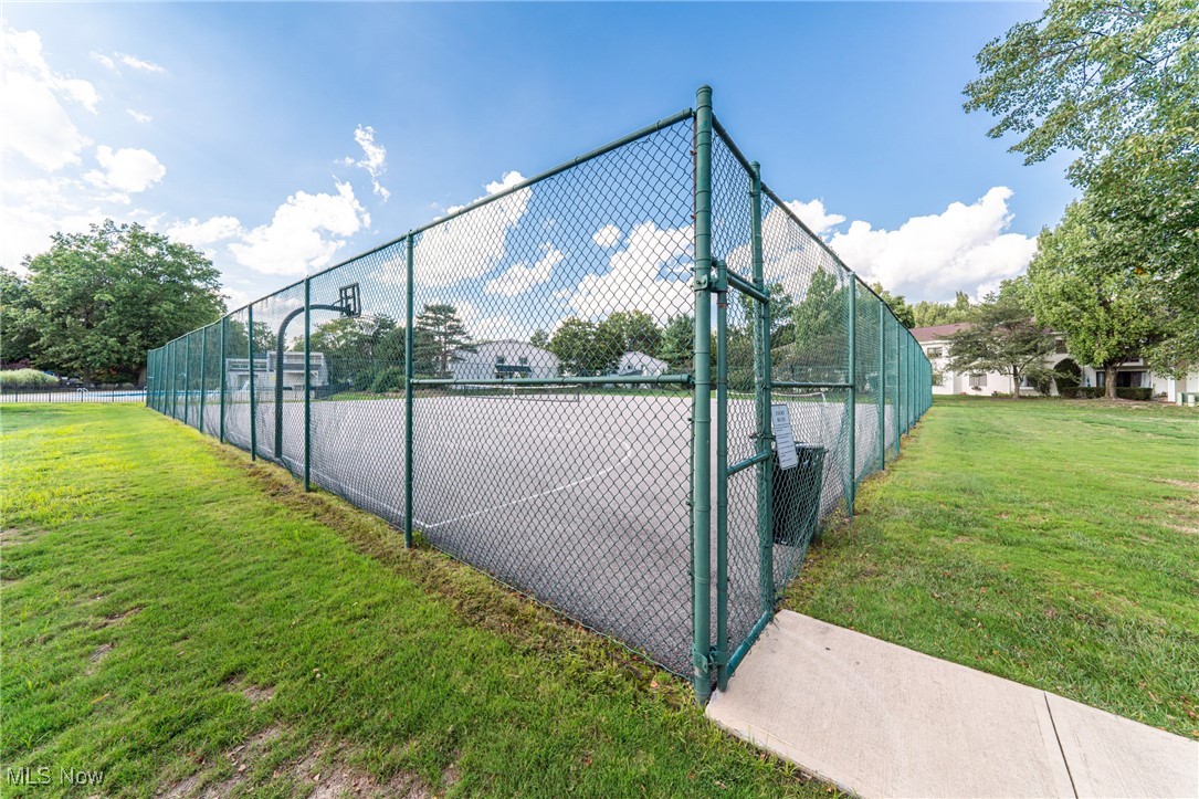 Bay Lndg Condo - Residential