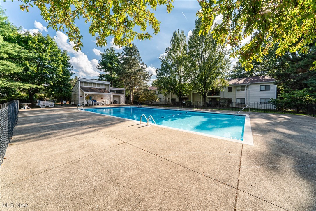 Bay Lndg Condo - Residential