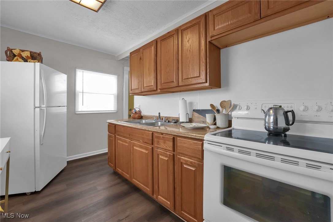156 S Hampton Road, Columbus, Ohio image 11