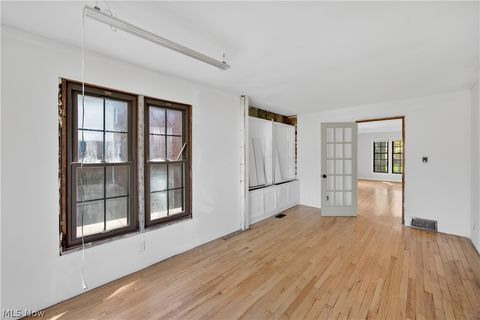 Tiny photo for 2561 Charney Road, University Heights, OH 44118 (MLS # 5201368)