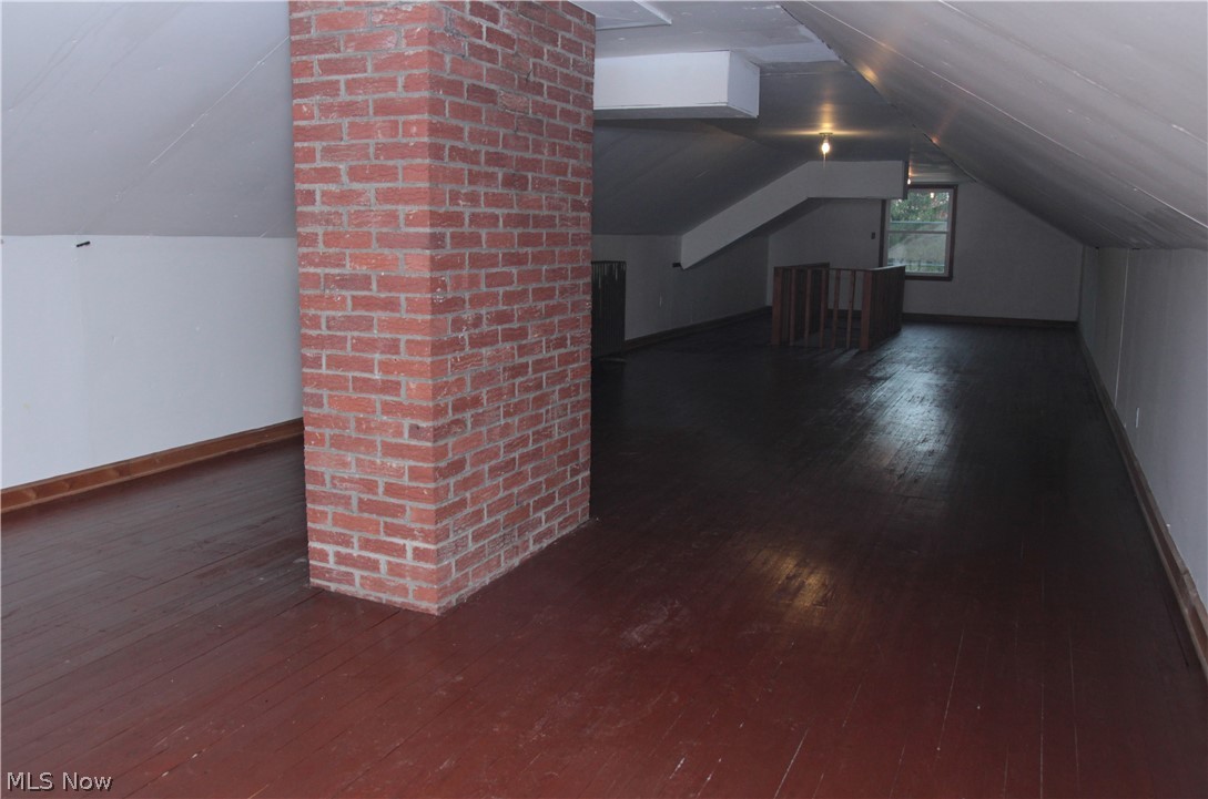 Richard Roy Abele & Jean C Abe - Residential