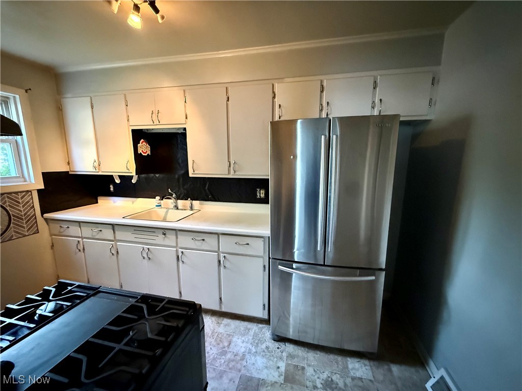 Portage Strawboard Allotment - Residential