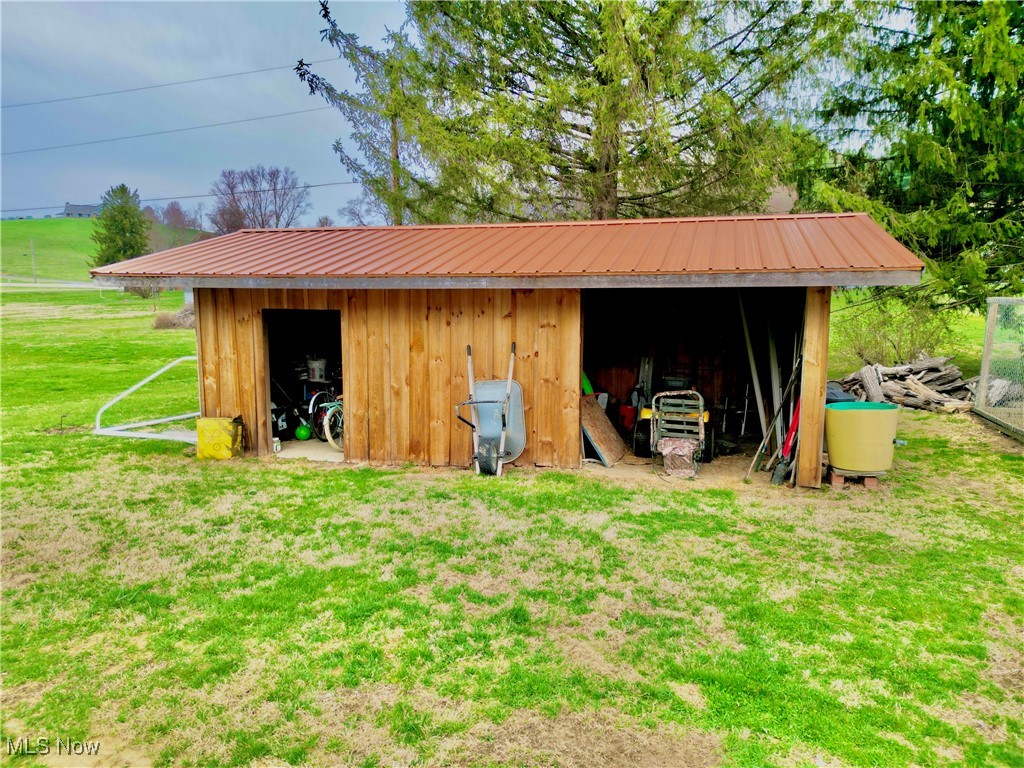 2865 Pioneer Circle, Zanesville, Ohio image 25