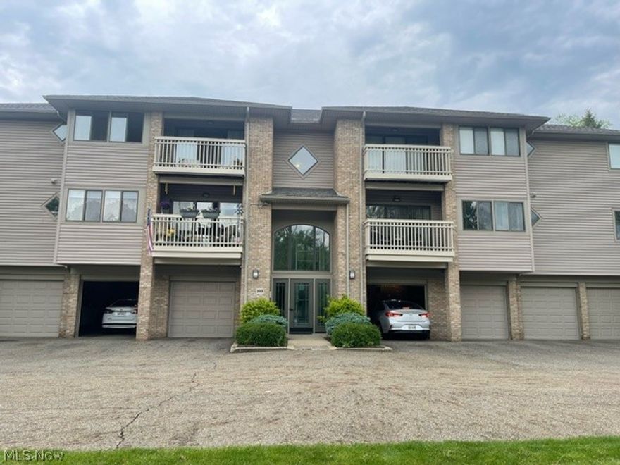 Rent includes condo fees, water, trash and recycling pick-up and Wi-Fi (Spectrum). A 1- car garage with ample storage space is also included. Additional parking may be leased from the Condo management.


This completely renovated 1235 sq. ft luxury condo features 2 spacious bedrooms and 2 full bathrooms. Located in the lush gated Rosemont community in Fairlawn it offers a perfect blend of comfort and updated amenities. The clubhouse offers a gym and sauna, large community room, outdoor fire pits for gatherings, or just enjoying the weather with your dog! This home provides a seamless living experience in a stylish and inviting setting.


No pet policy.
$60 application fee.
Requirements include a credit score of 600+ with no past evictions.