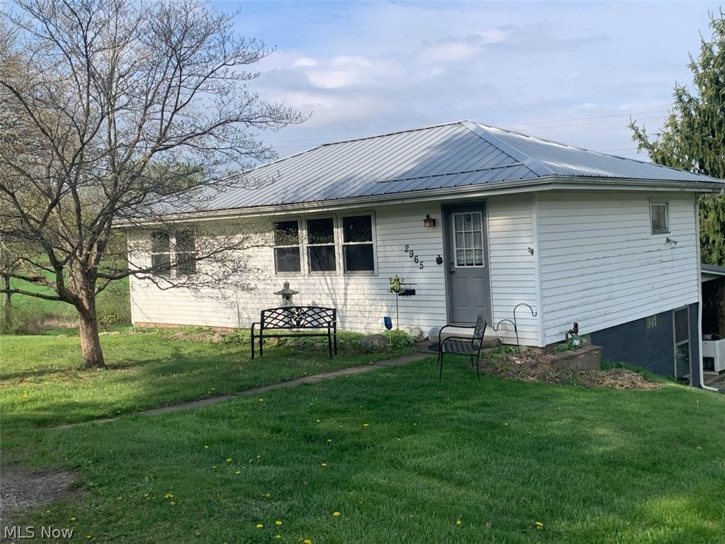 Photo of 2965 Argyle Road SE, East Canton, OH 44730 (MLS # 5206491)