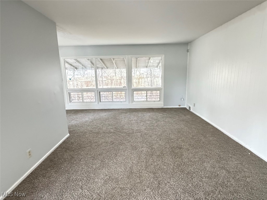 Delia Estates - Residential Lease
