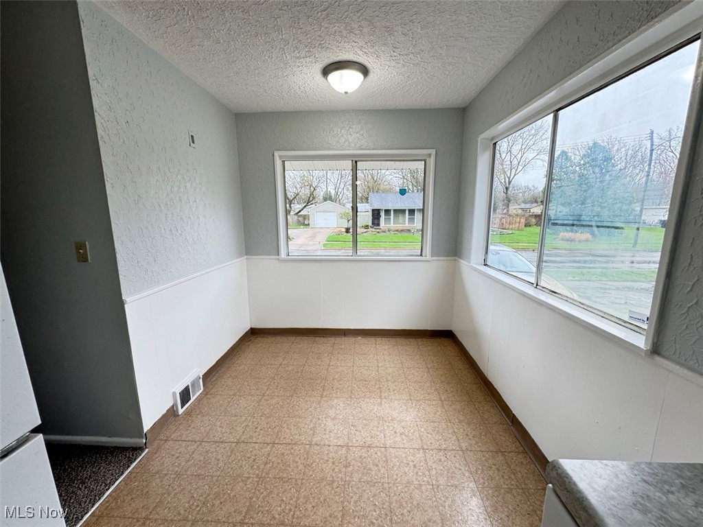 Delia Estates - Residential Lease