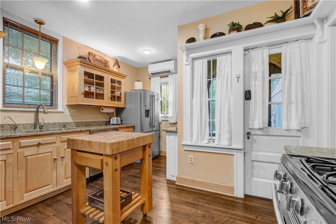 Cedar Heights Land Cos Cedarbrook - Residential