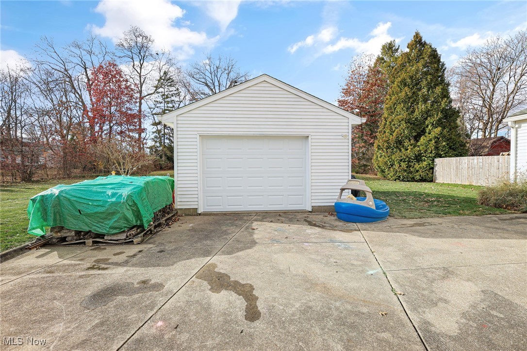 1652 Barbara Drive, Wooster, Ohio image 37