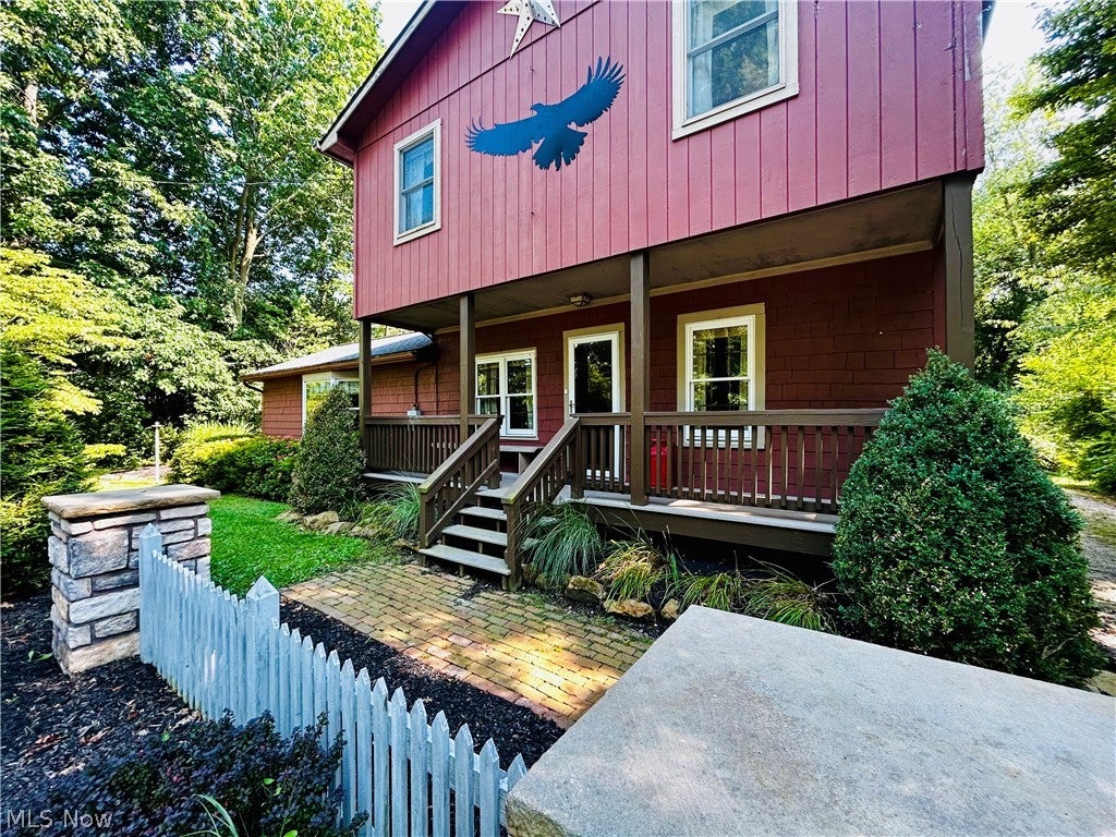 1572 Wall Road