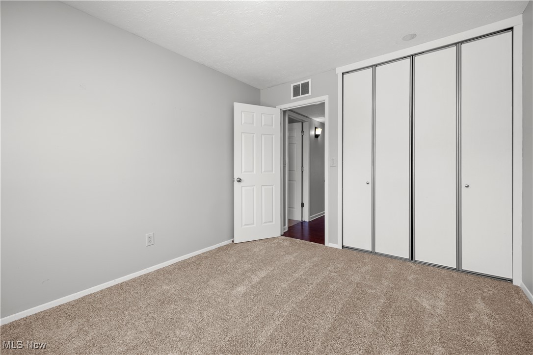 32670 Willowbrook Lane, North Ridgeville, Ohio image 28