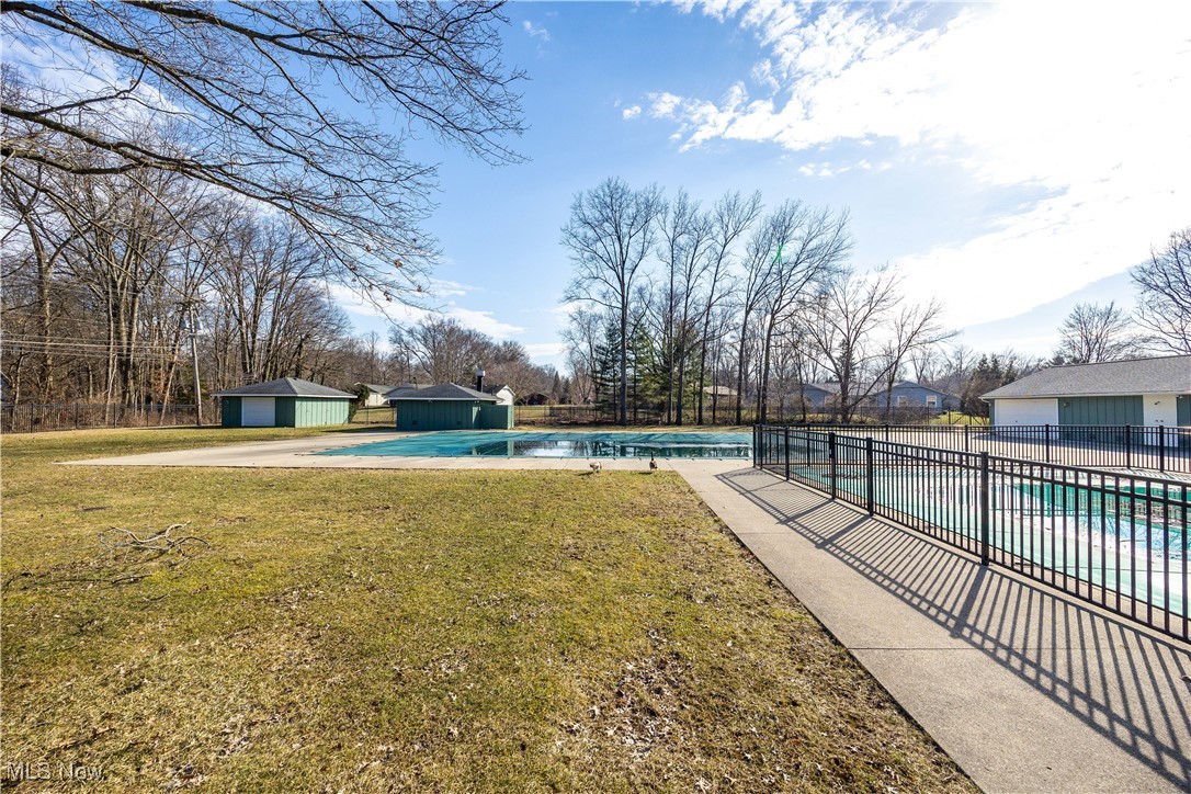 32670 Willowbrook Lane, North Ridgeville, Ohio image 38