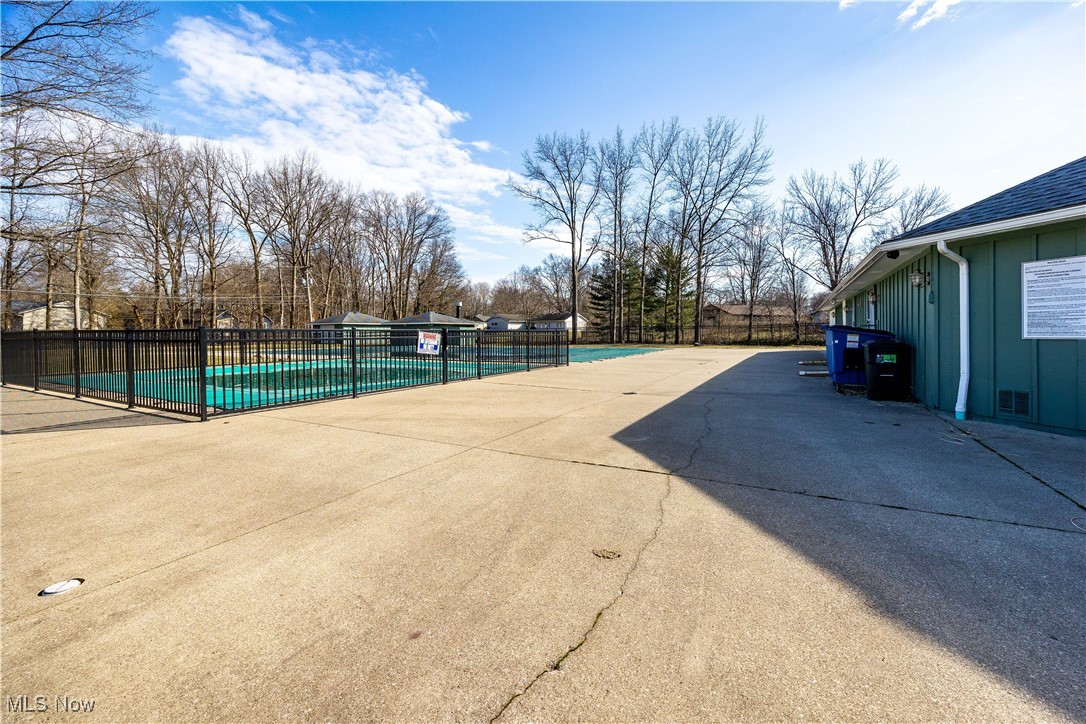 32670 Willowbrook Lane, North Ridgeville, Ohio image 34