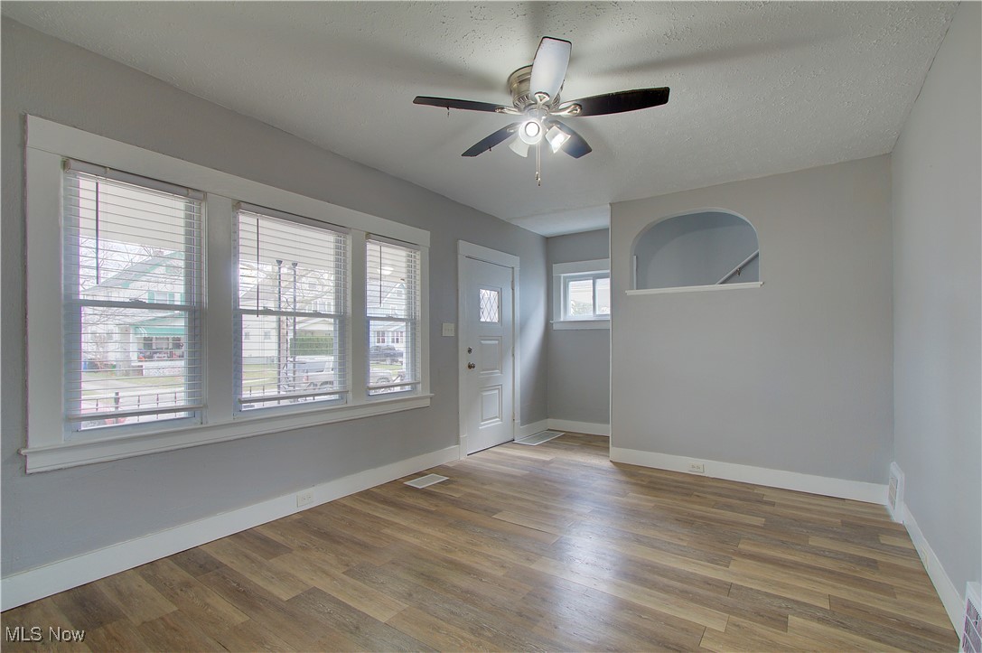 Denison Ave Allotment - Residential