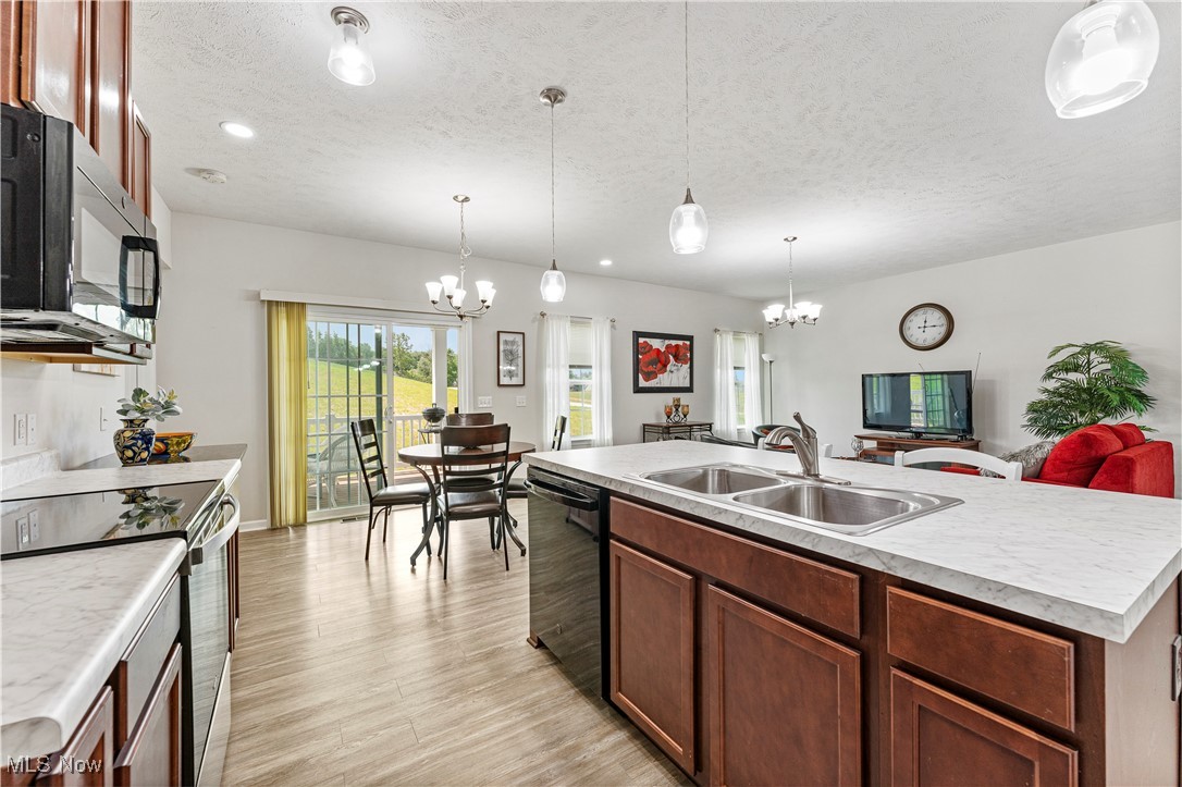 1512 Gate House Street, Canton, Ohio image 13
