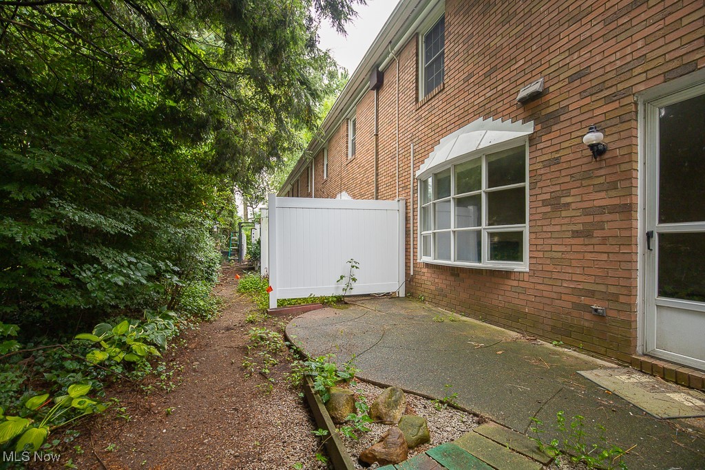 Bradley House Condo - Residential