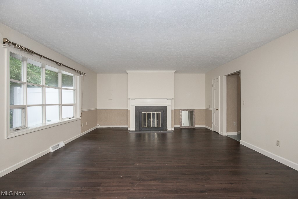 Bradley House Condo - Residential