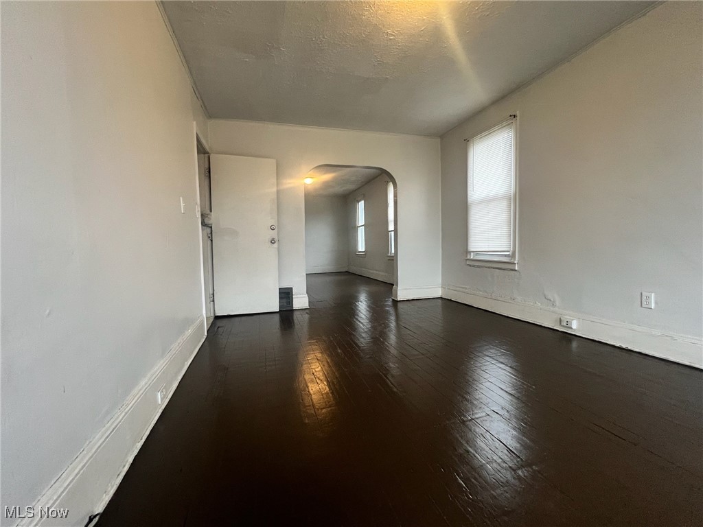 Caroline Beyerles - Residential Lease